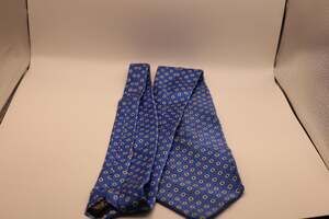 Joseph & Lyman Blue Geometric Pattern Silk Necktie